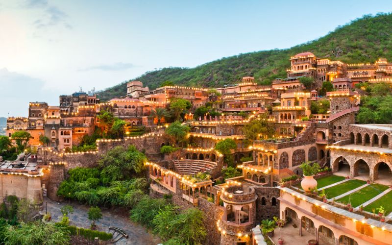 Neemrana Fort Palace For Weddings